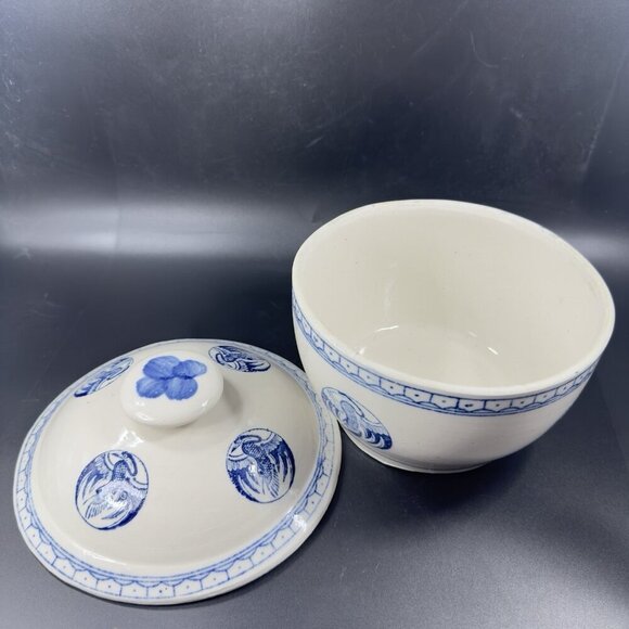 Vintage Japanese Pottery Serving Dish Bowl with Lid Crane Phoenix White Blue VTG - Picture 13 of 15